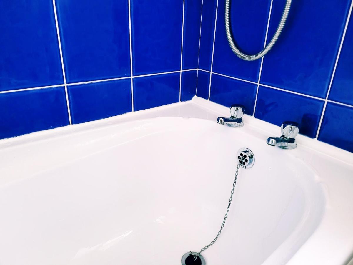 Modern 2 Bed House- Free Parking And Close To The Centre Bristol Exterior photo